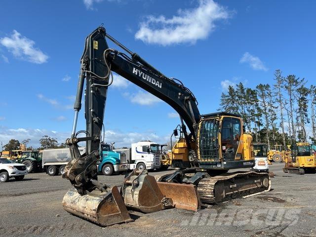 Hyundai HX235L Gravemaskiner på larvebånd