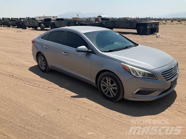 Hyundai Sonata Biler