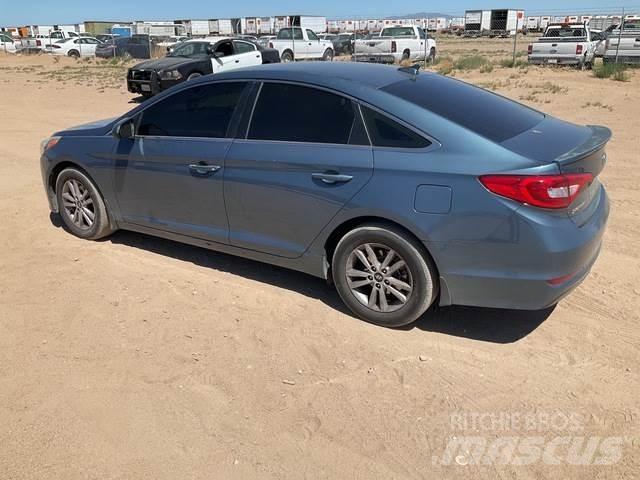 Hyundai Sonata Biler
