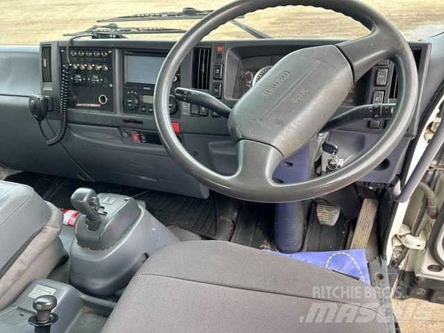 Isuzu FRR600 Lastbilmonterede lifte
