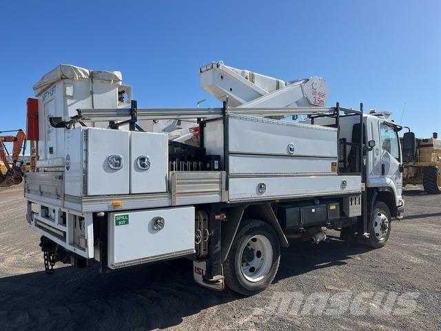 Isuzu FSS550 Lastbilmonterede lifte