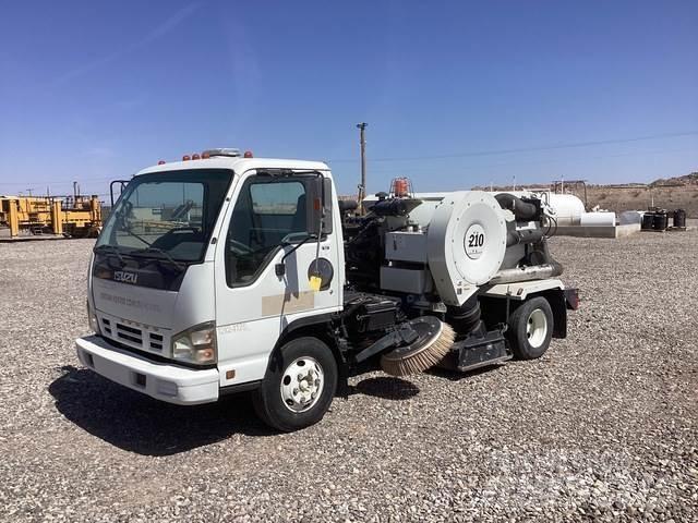 Isuzu NPR Fejebiler