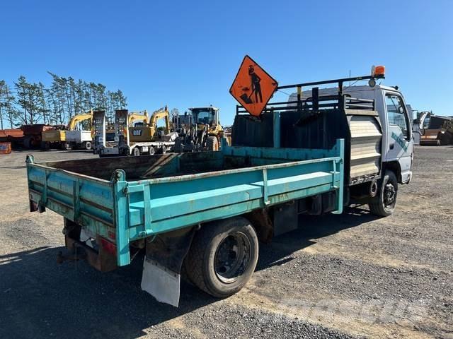 Isuzu NPR 450L Fejebiler