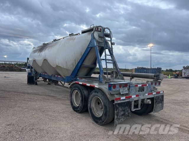  J & J Andre anhængere