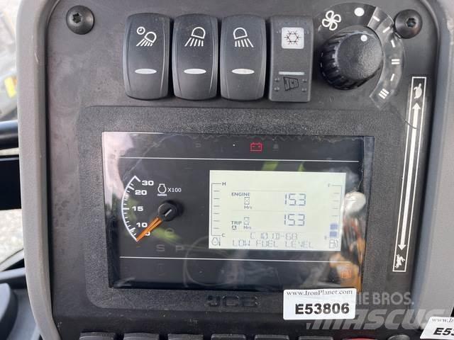 JCB 3DX Rendegravere