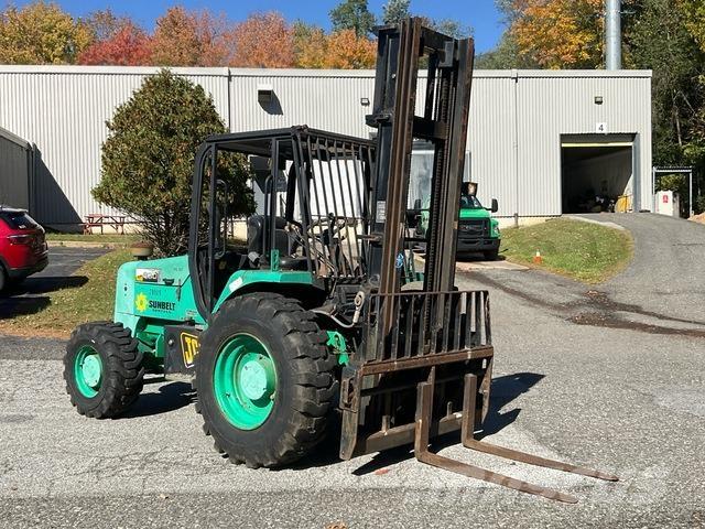 JCB 930 Terrængående gaffeltruck