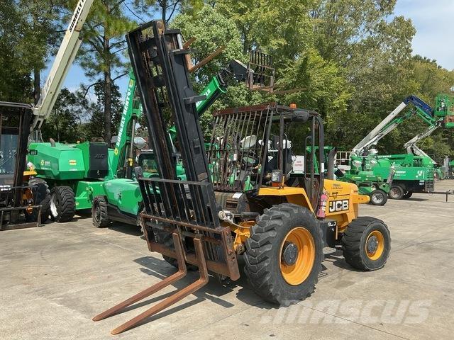 JCB 930 Terrængående gaffeltruck