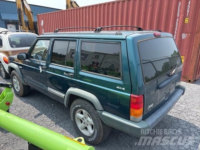Jeep Cherokee Biler