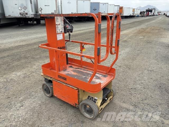 JLG 1230ES Søjlelifte