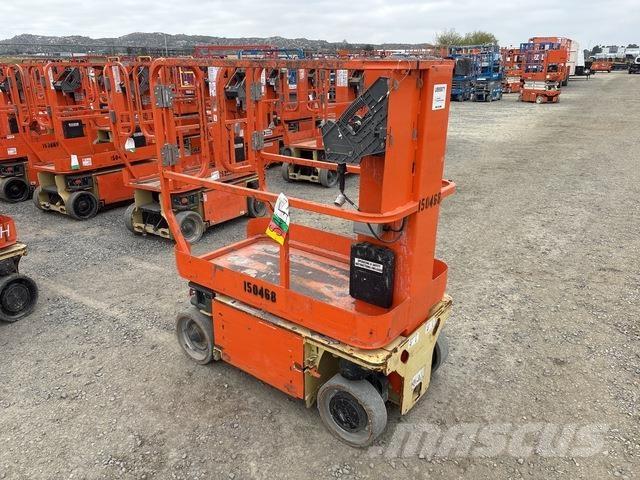 JLG 1230ES Søjlelifte