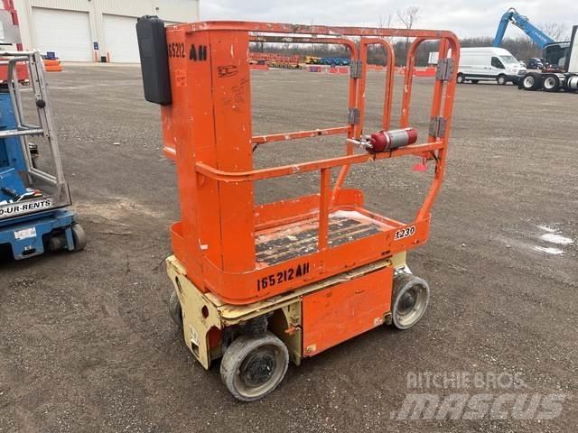 JLG 1230ES Søjlelifte