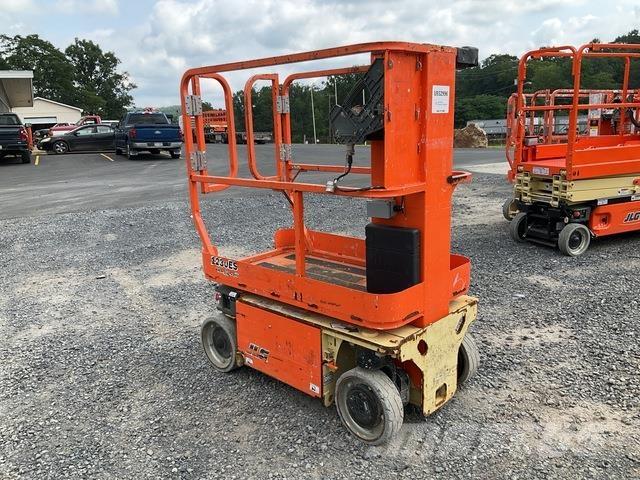JLG 1230ES Søjlelifte