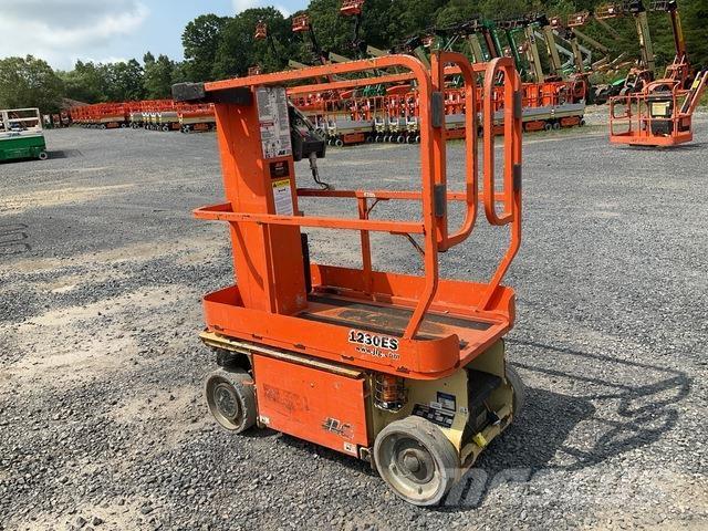 JLG 1230ES Søjlelifte