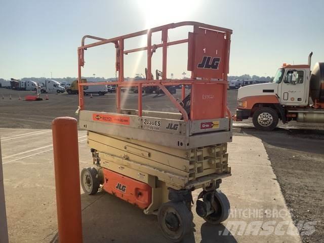 JLG 2030ES Saxlifte