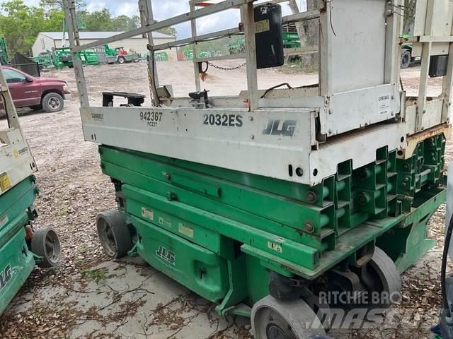 JLG 2032ES Saxlifte