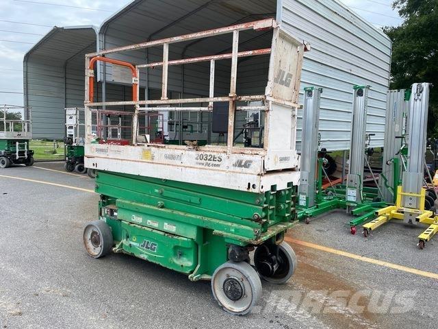 JLG 2032ES Saxlifte