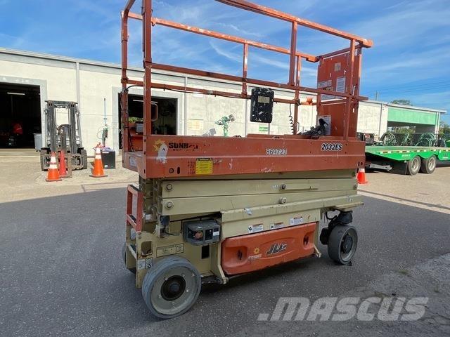 JLG 2032ES Saxlifte