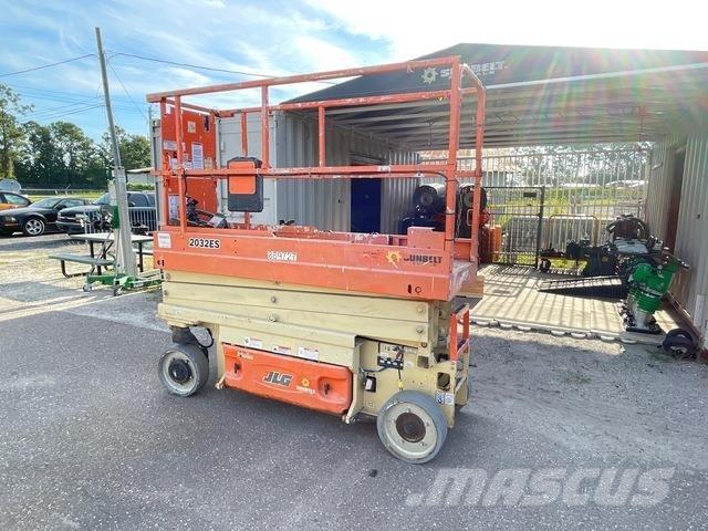 JLG 2032ES Saxlifte