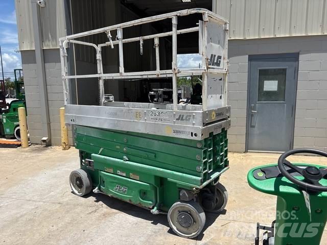 JLG 2630ES Saxlifte