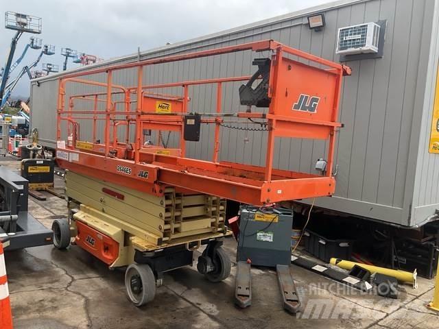 JLG 2646ES Saxlifte