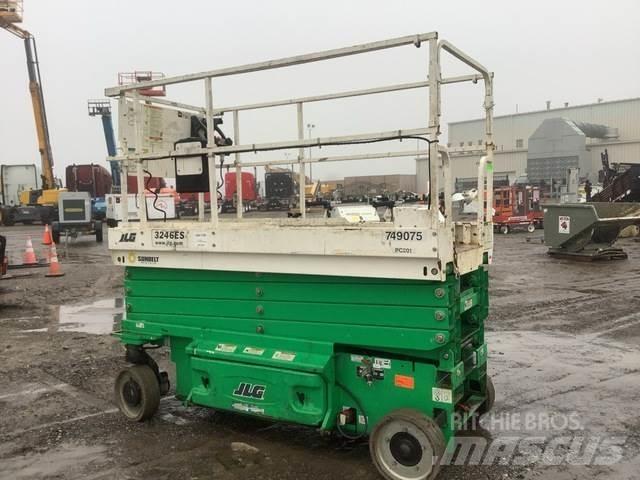 JLG 3246ES Saxlifte