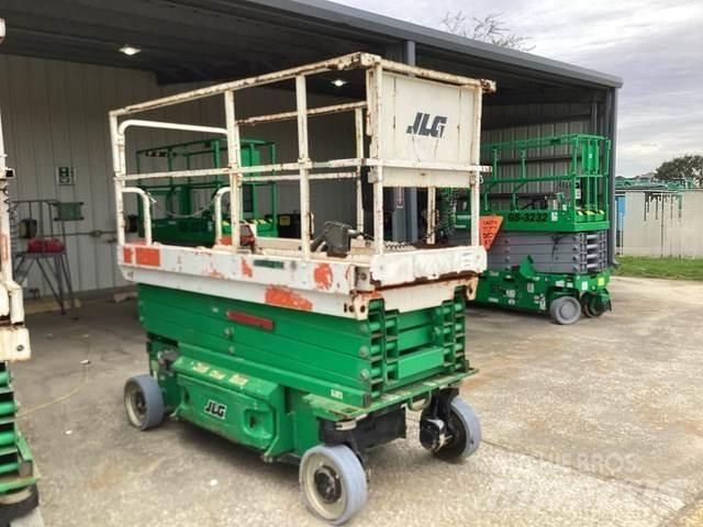 JLG 3246ES Saxlifte