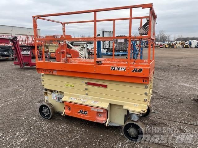JLG 3246ES Saxlifte