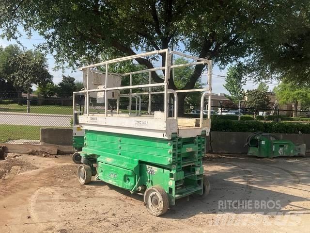 JLG 3246ES Saxlifte
