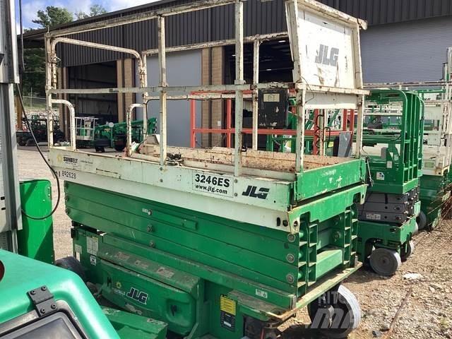 JLG 3246ES Saxlifte