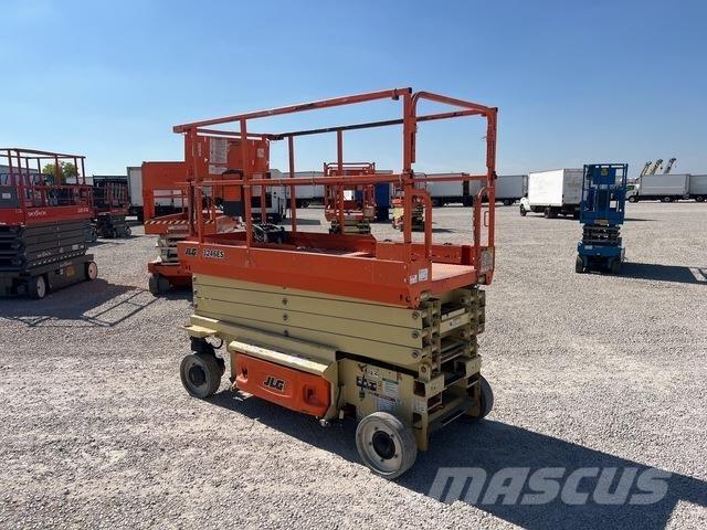 JLG 3246ES Saxlifte