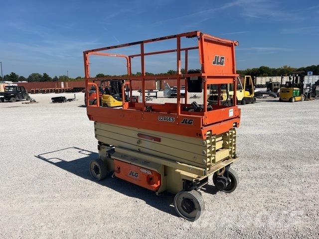 JLG 3246ES Saxlifte