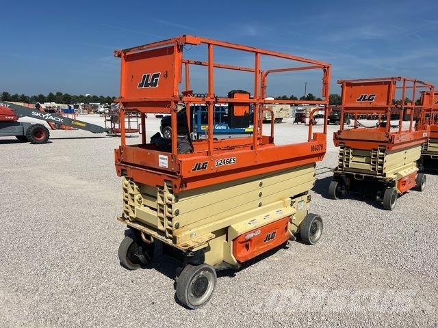 JLG 3246ES Saxlifte