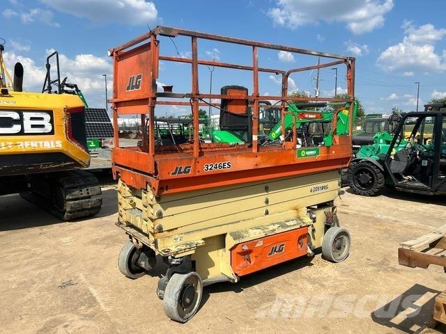 JLG 3246ES Saxlifte