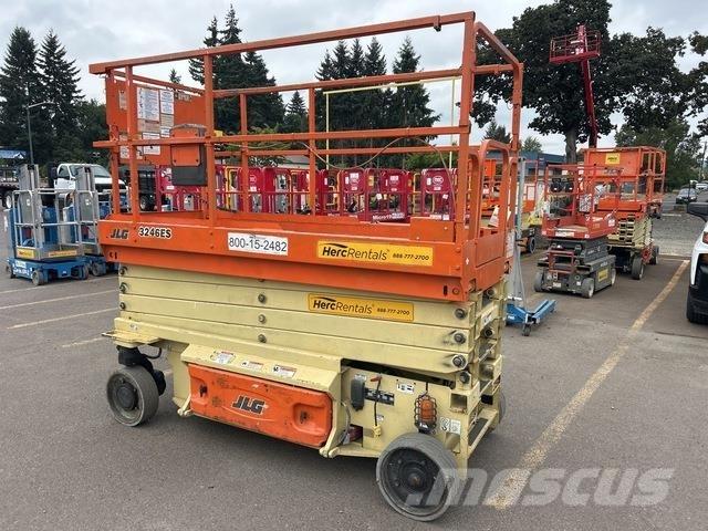 JLG 3246ES Saxlifte