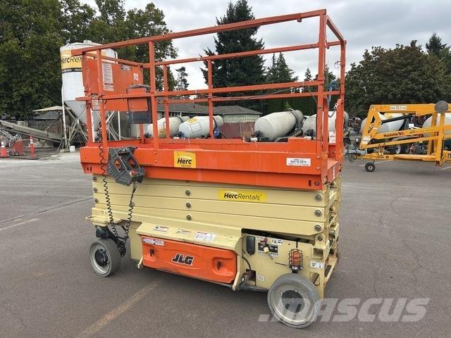 JLG 3246ES Saxlifte