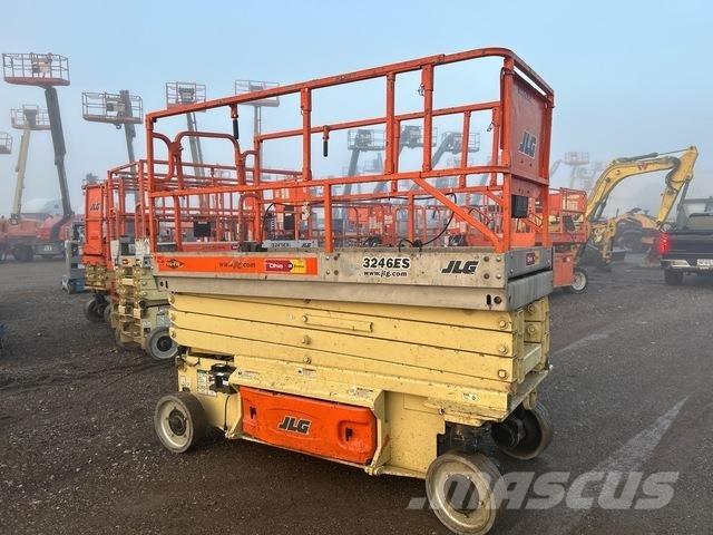 JLG 3246ES Saxlifte