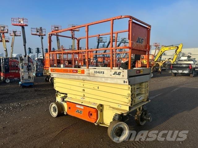 JLG 3246ES Saxlifte