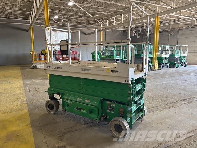 JLG 3246ES Saxlifte