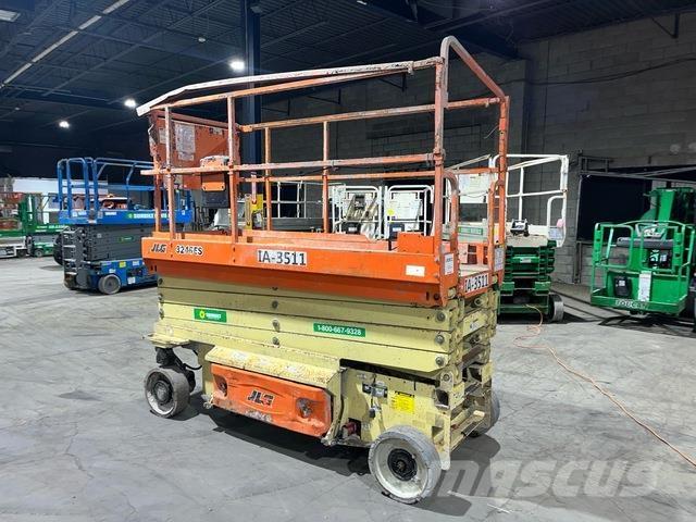 JLG 3246ES Saxlifte