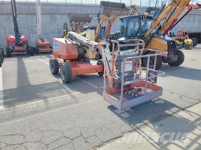 JLG 340AJ Bomlifte med knækarm