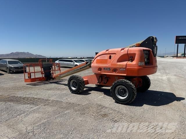 JLG 400S Teleskoplifte