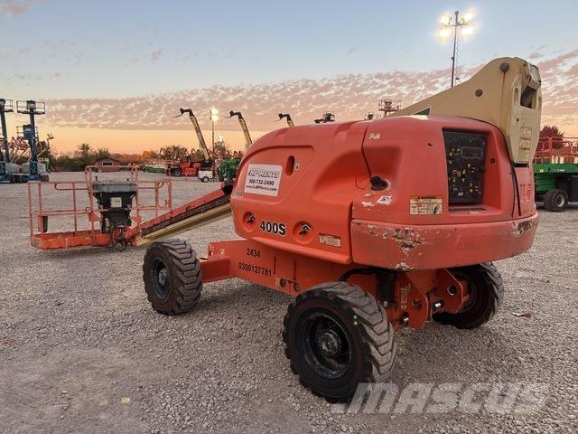 JLG 400S Teleskoplifte