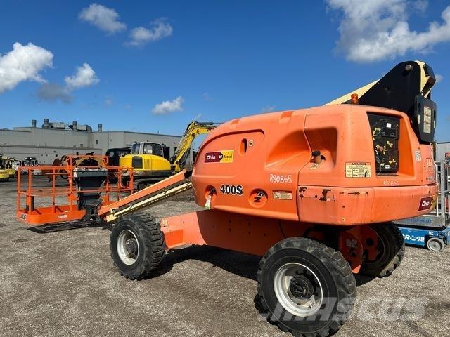 JLG 400S Teleskoplifte