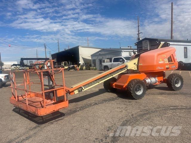 JLG 400S Teleskoplifte