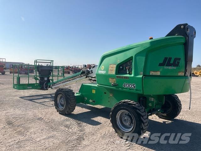 JLG 400S Teleskoplifte