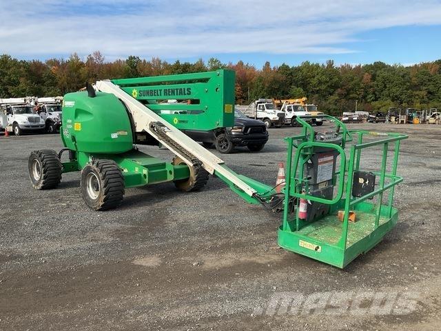 JLG 450A Bomlifte med knækarm