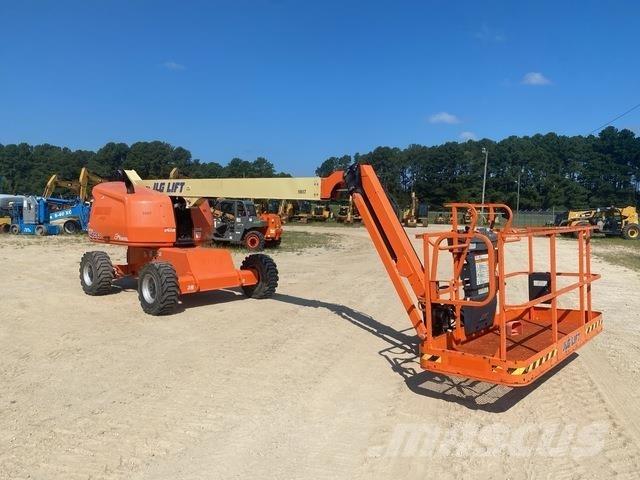 JLG 460SJ Teleskoplifte
