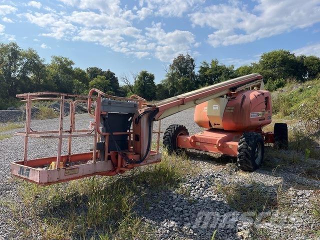 JLG 600A Bomlifte med knækarm