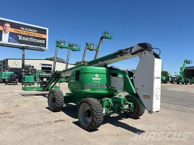 JLG 600AJ Bomlifte med knækarm