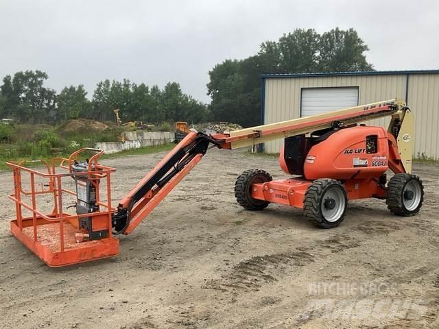 JLG 600AJ Bomlifte med knækarm